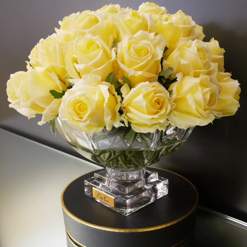 Luxury Centrepiece - 37 Rose Buds in Yellow & Gold badge - CPRB08