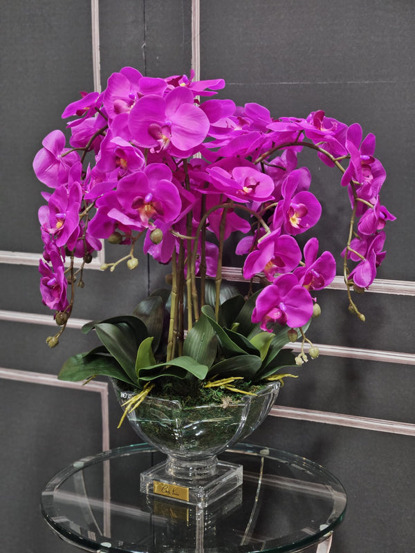 Luxury Centrepiece - Orchid Fuchsia & Gold Badge - CPO09