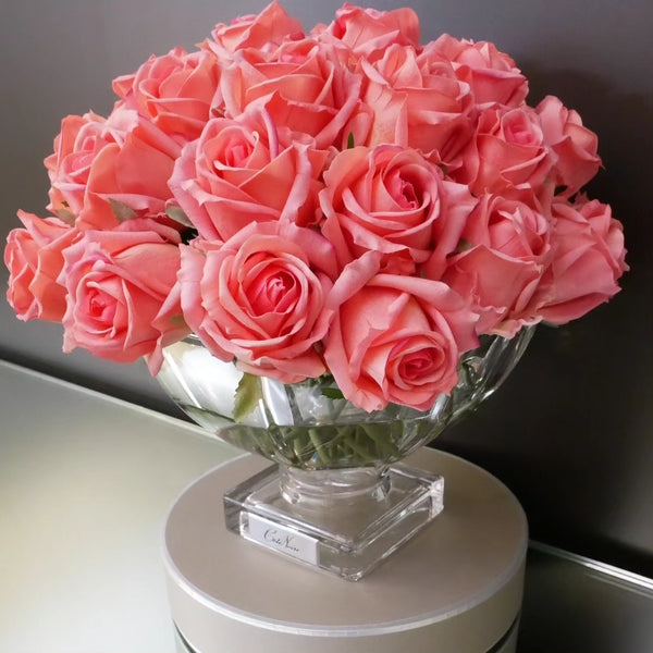 Cote Noire Luxury Centrepiece 37 Rose Bud Bouquet - Peach & Silver badge - CPRB05