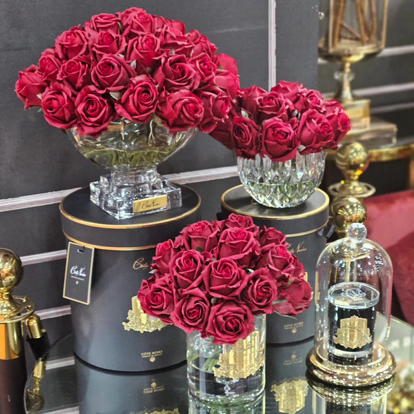 Cote Noire Luxury Centrepiece 37 Rose Bud Bouquet - Red & Gold badge - CPRB04