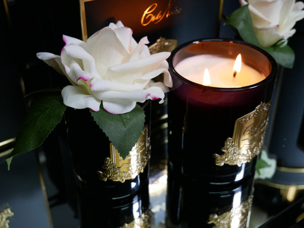 Cote Noire Candles - Dark Vessel with Gold Badge - Jasmine Flower Tea