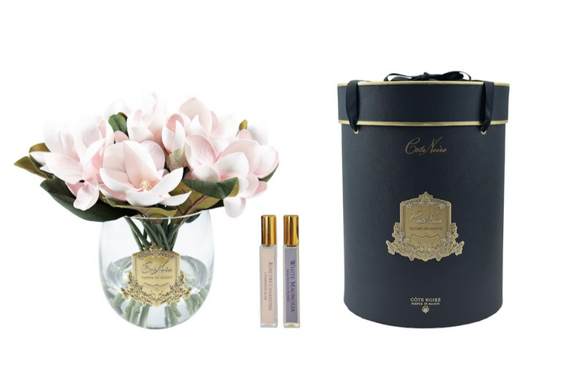 Cote Noire Round Magnolia Bouquet - Pink - Gold Badge - RMG02