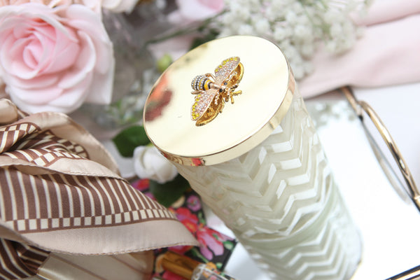 Herringbone Candle With Scarf Blond Vanilla - Cream & Golden Bee lid - HCG03